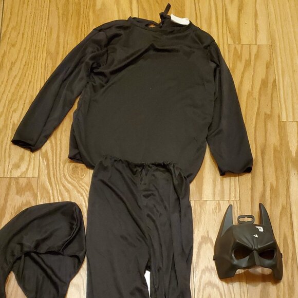 LOT 3 Boys Costumes - 2 Batman + Spider Man Sizes 7 / 8 and Ch Med + FlashLight! - Picture 16 of 16